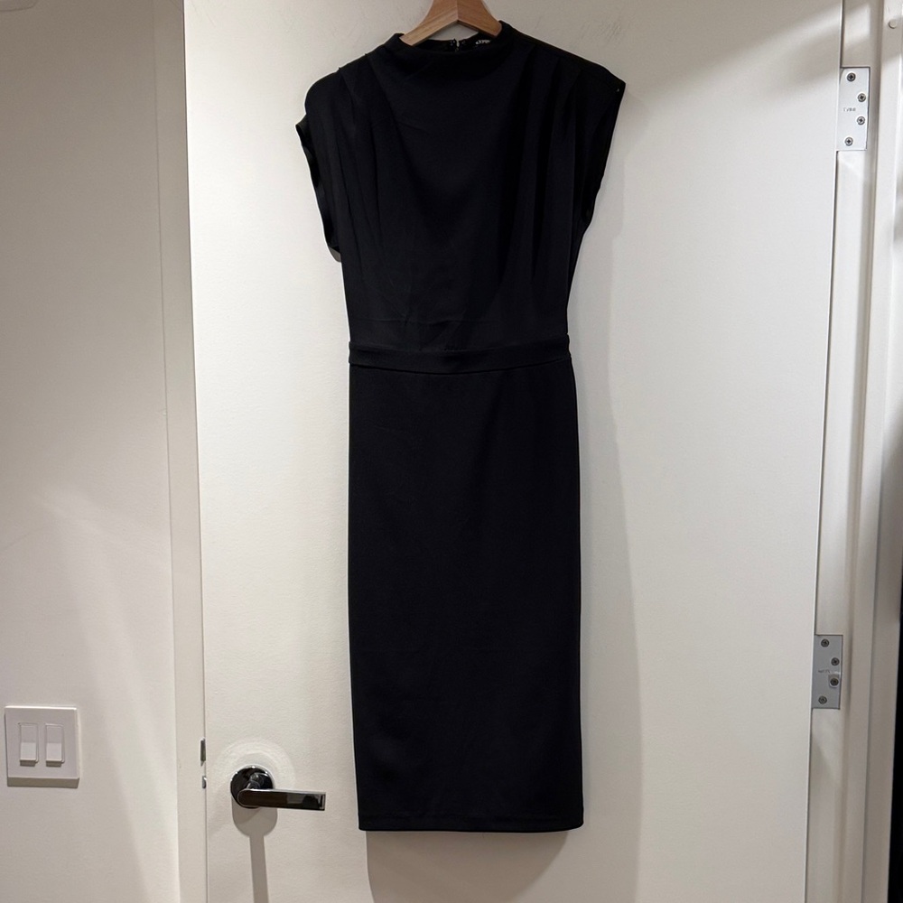 Express Classic Black Sleeveless Sheath Dress